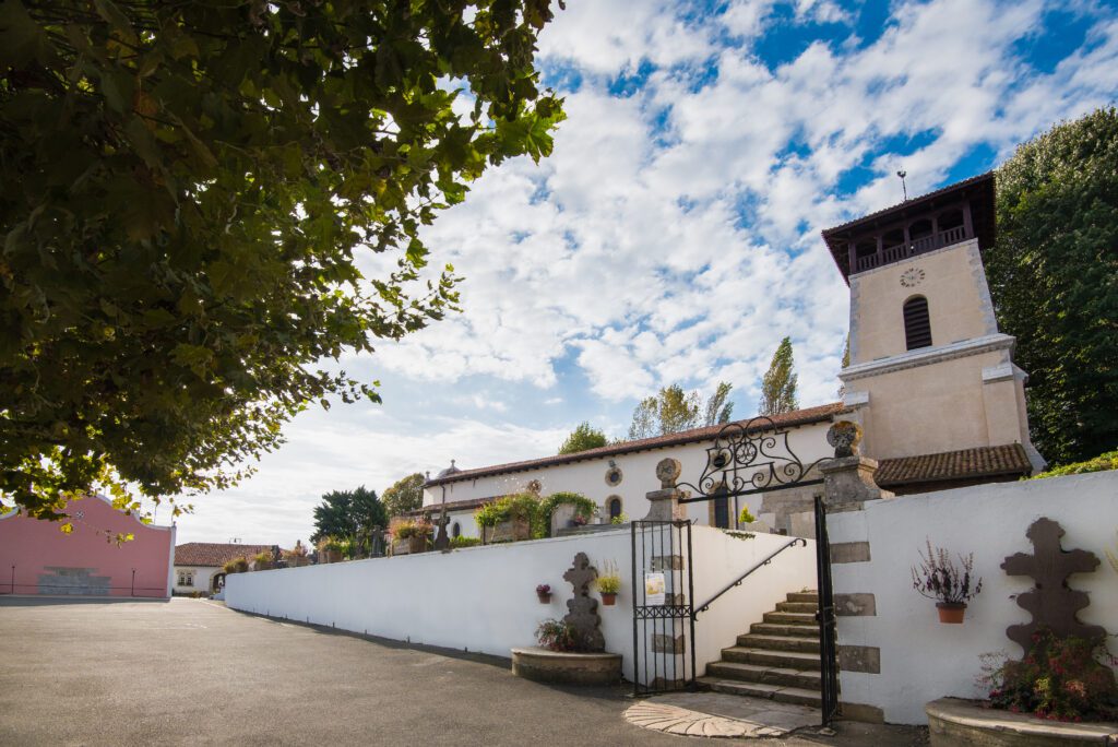 Photo de l'église d'Arcangues et de son clocher