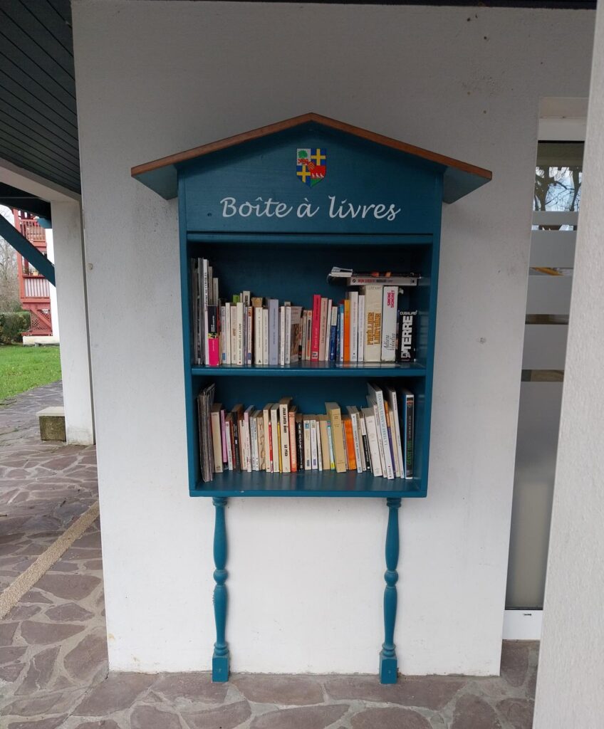Photo boîte à livres